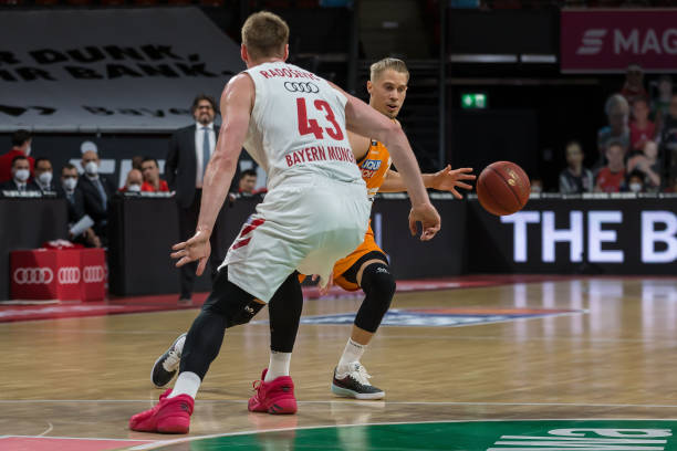 球大战中 球大战中