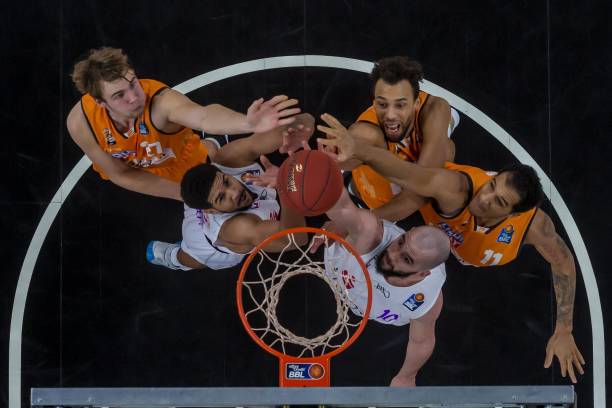 塔尔科夫斯 塔尔科夫斯