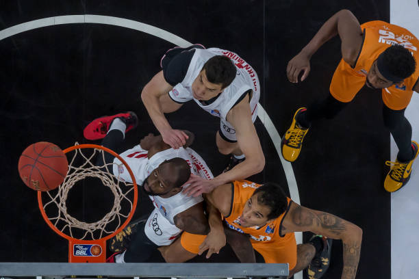 战术对位 战术对位